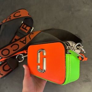 Marc Jacobs Limited Edition cross body Snapshot bag